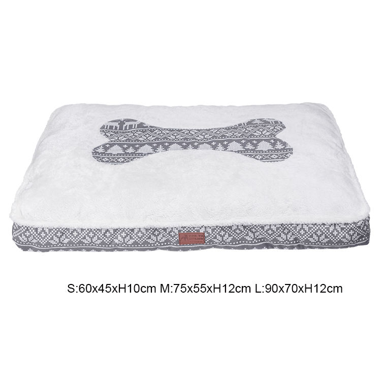 Wholesale Manufacturer Cheap Large Christmas Embroidered Dog Mat With Anti-slip Bottom