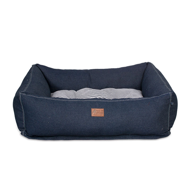 Wholesale Custom Comfortable Waterproof Ant-mosquito Pet Bed Sofa Dog Bed