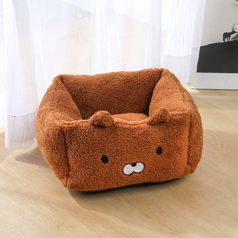 Manufacturer Wholesale Cute Shape Comfortable Warm Pet Bed For Dogs And Cats
