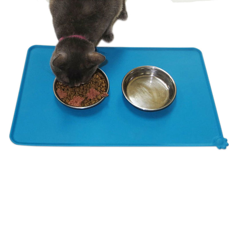 Wholesale Custom Logo And Color Silicone Dog Bowls Mat Leakage Proof Pet Feeding Mat