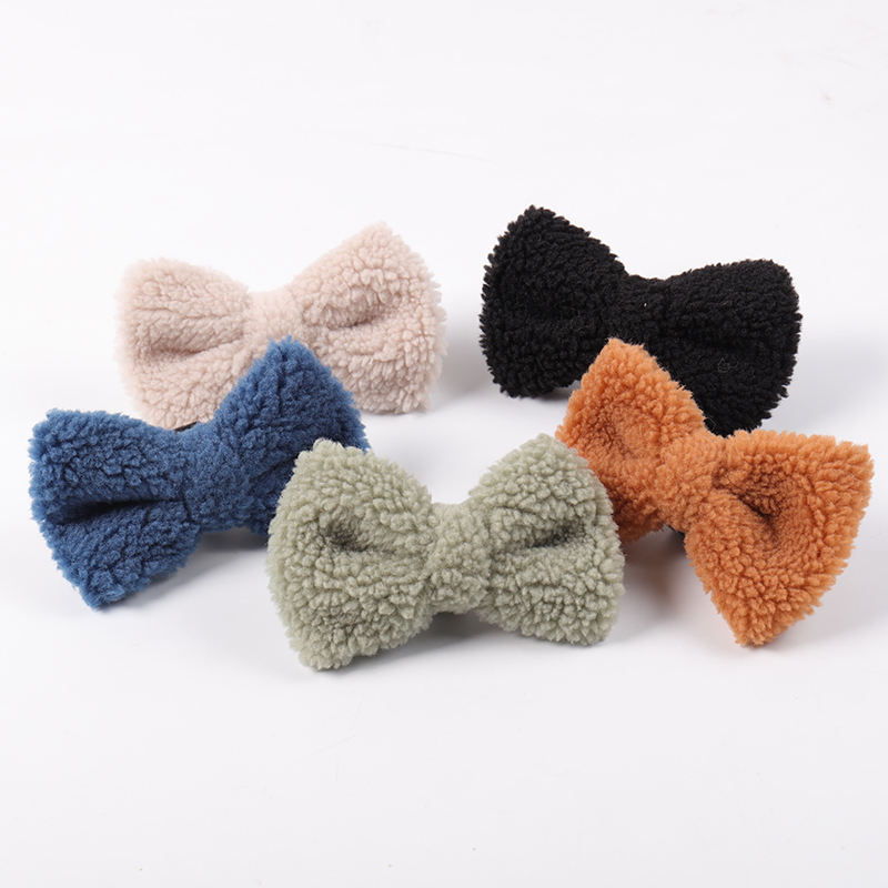 Wholesale Sherpa Thick Material Collar Leash Lead Poop Bag Holder Bow Tie Dog Harness Pvc Label Oem