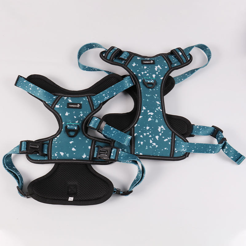 No-pull Pet Harness With 2 Leash Clips Adjustable Soft Padded Dog Vest Reflective No-choke Pet Oxford Vest