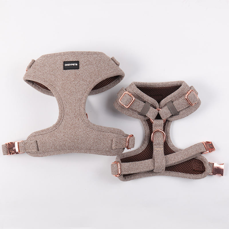 2023 New Luxury Twill Herringbone Tweed Brown Pet Dog Harness Leash And Collar And Poop Bag Holder Set