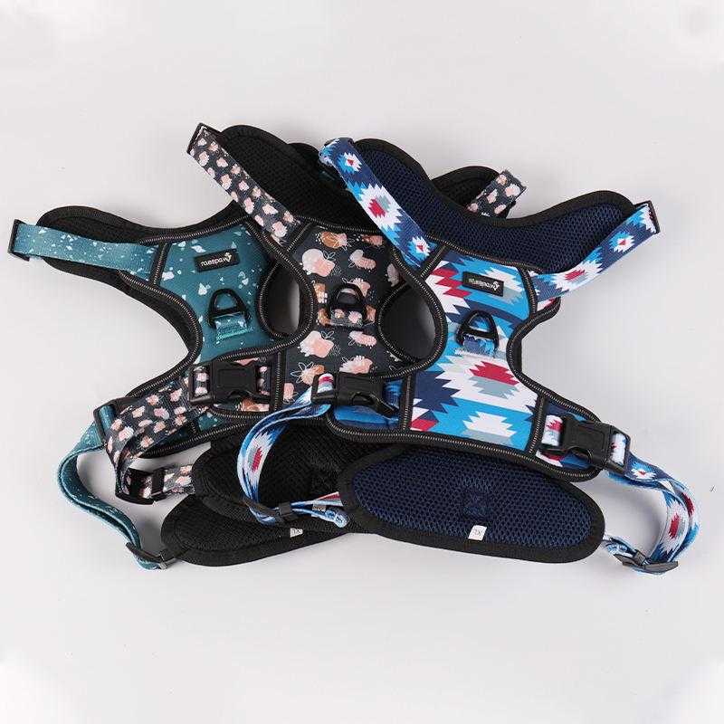 Pet Suppliers Customized Pet Vest Padded Mesh Nylon Oxford Easy Control Handle Durable Big Dog Harness Vest