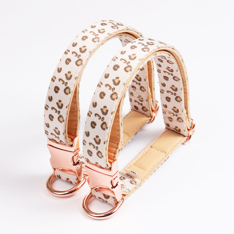 Custom Logo Premium Pet Accessories Polyester Outdoor Training Collar Adjustable Luxury Metal Dog Collar