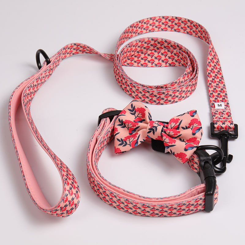 Hot Selling Of Luxury Dog Harness And Pet Collars Leashes Set Manufacture Wholesale Fashion Bow Ties And Poop-bag