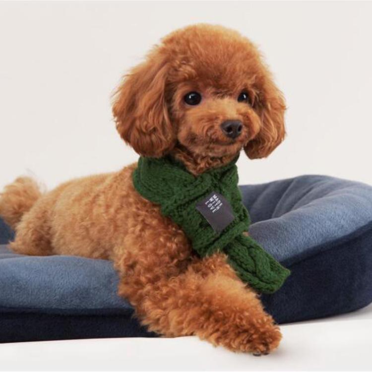 Wholesale Pet Supplies Dog Lovely Wool Scarf Adjustable Cute Warm Pet Dog Wool Scarf