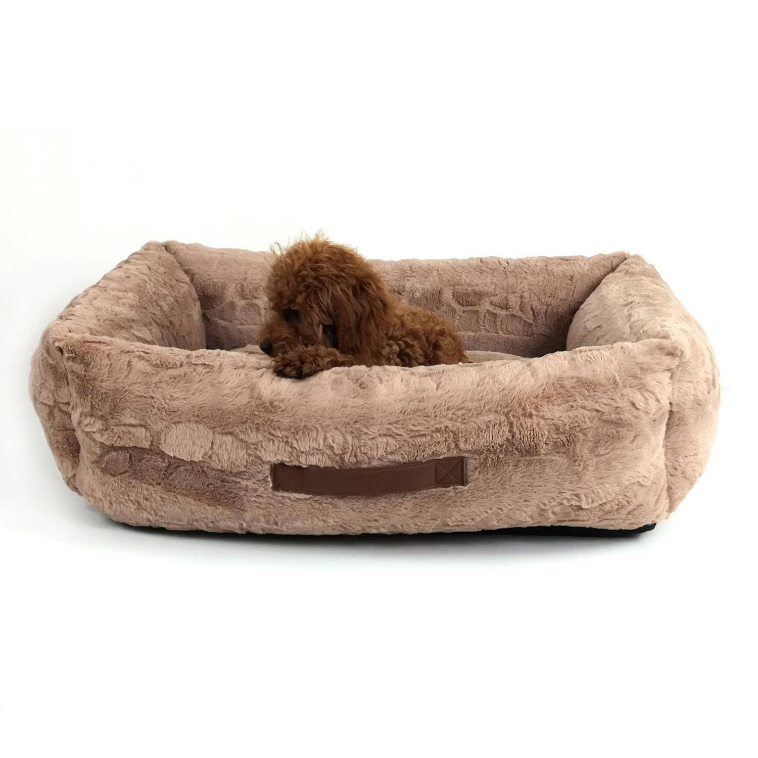 pet Luxury Dog Anti-slip Bed Custom Pet Beds For Large Dogs Washable 2022 Oem Designer Costom Dog Sofa Bed