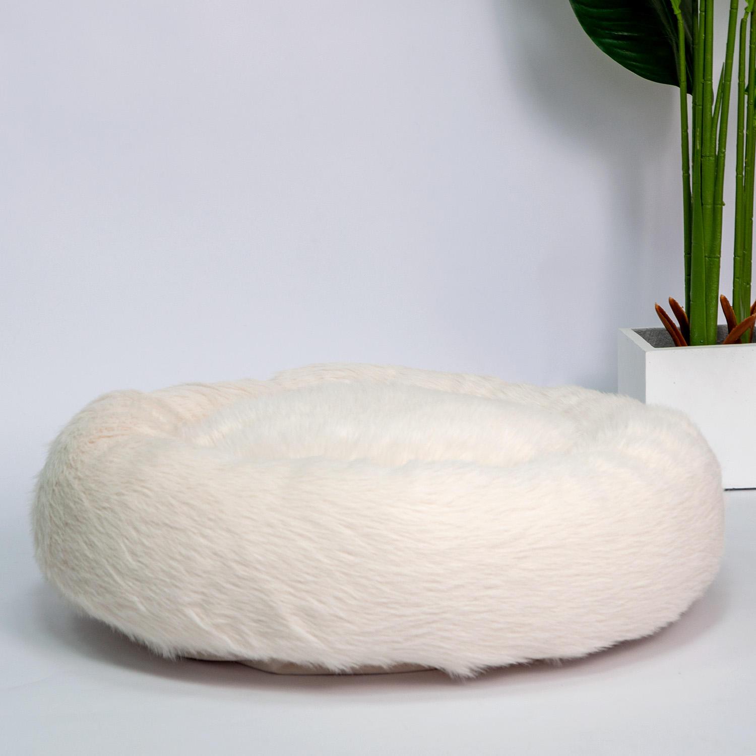 pet Wholesale Washable Luxury Cat Pet Dog Bed Calming New Arrival Beige Faux Suede Oval Dog Bed Luxury Pet Home Couch Be
