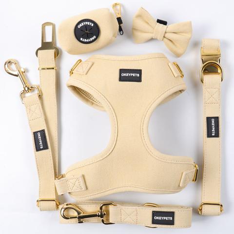 Luxury Dog Harness And Poop Bag Holder Dog Harness Vest And Leash For Small Dog