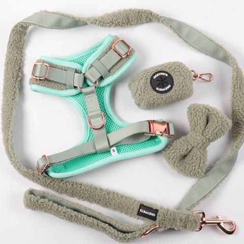 Custom Color Padded Mesh Pet Vest Comfort Green Sherpa Dog Harness Poop Bag Holder Leash Set For Winter