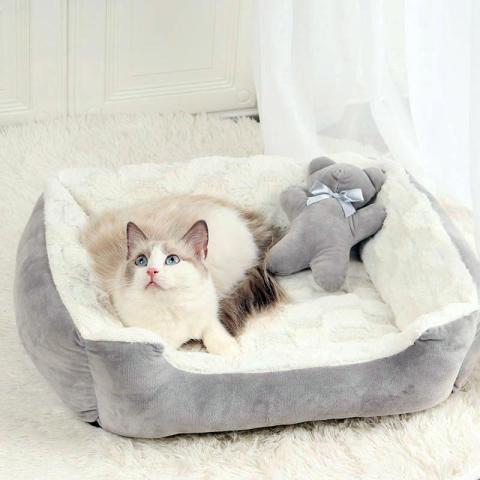 Wholesale Multi-colors Velvet High Quality Custom Pet Beds Accessories Bedding Luxury Puppy Pet Dog Bed Cat Bed